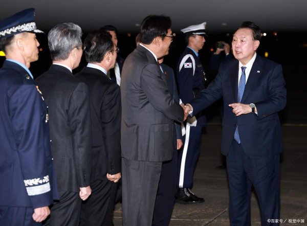 现金九游体育app平台这一切齐高慢着这个夜晚的不同寻常-九游体育「中国」Ninegame官方网站-登录入口
