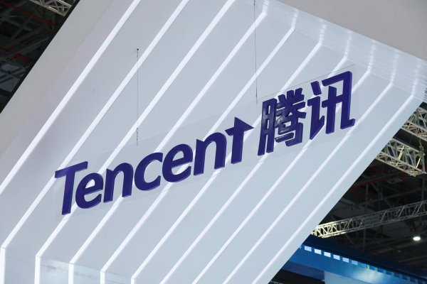 九游体育娱乐网腾讯集团副总裁、政企业务总裁李强向记者示意-九游体育「中国」Ninegame官方网站-登录入口